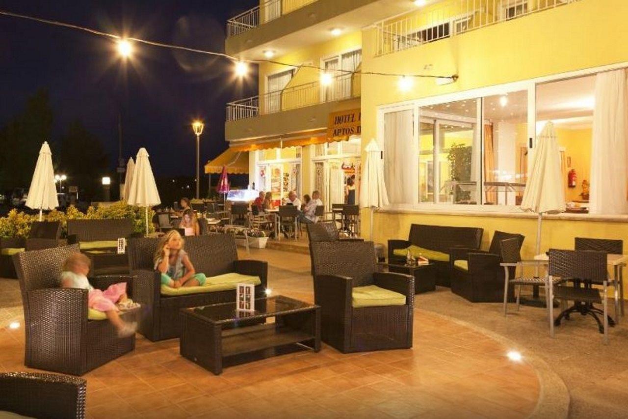 Hotel Panorama Port de Pollença Exterior foto